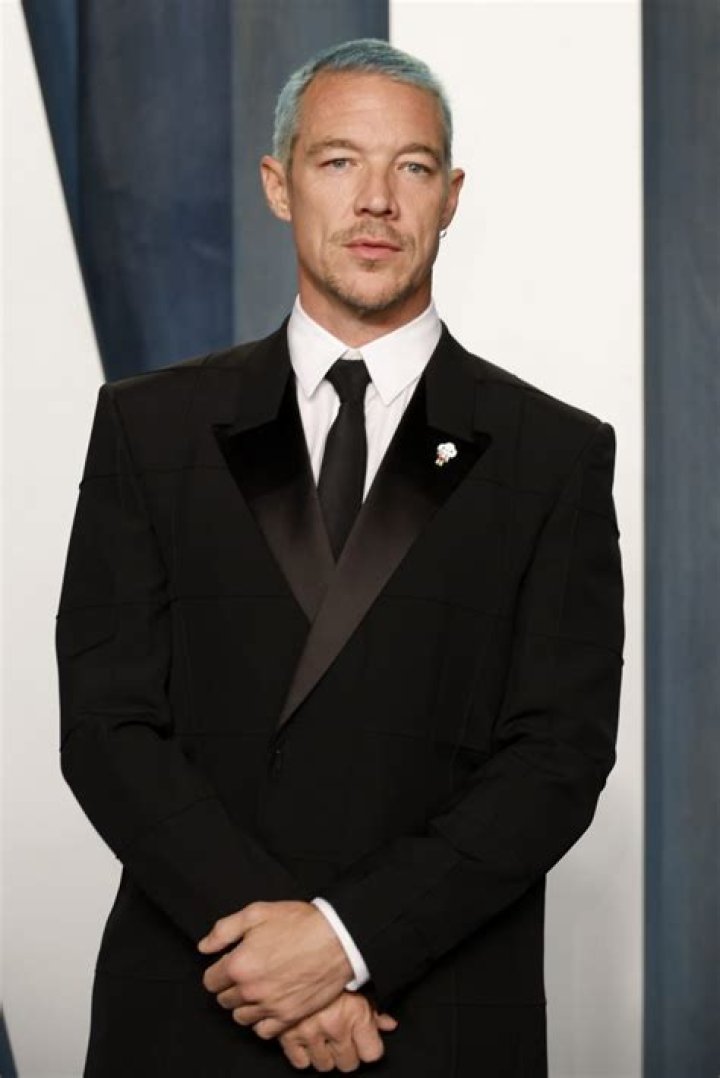 Diplo Height, Weight, Net Worth, Age, Birthday, Wikipedia, Who, Nationality, Biography